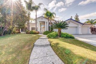 802 Rockvale Dr, Bakersfield, CA 93312-2972