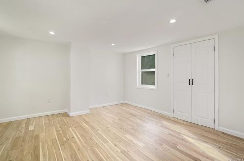 24 Peekskill Hollow Rd, Tompkins Corners NY  10579-3213 exterior