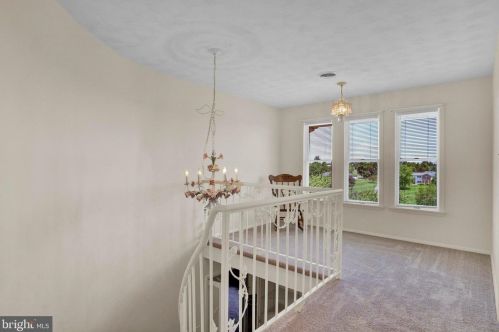 11 Thrush Dr, Carlisle PA  17015-7653 exterior