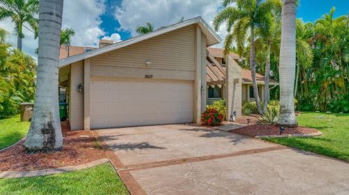 3627 2nd Ave, Cape Coral, FL 33904-4806