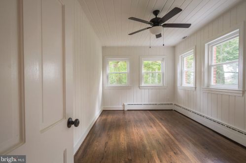 5828 James Madison Pkwy, Owens VA  22485-5352 exterior