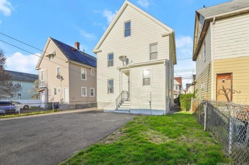 219 6th St, Bridgeport CT  06607-1046 exterior