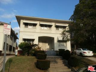 1220 5th Ave, Los Angeles CA  90019-6104 exterior