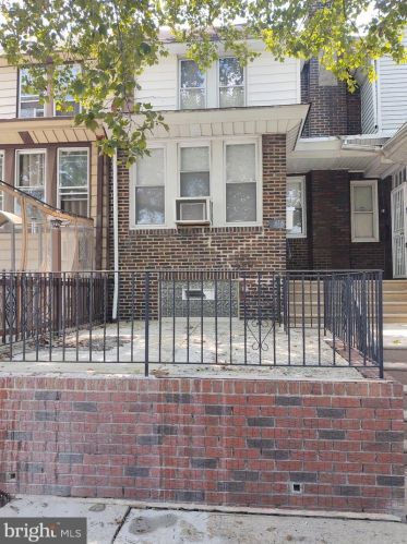 616 Godfrey Ave, Philadelphia, PA 19126-3830