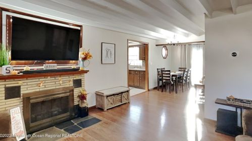 51 Birch Dr, Bricktown NJ 08723-6968 exterior