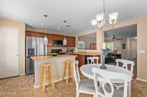 4753 108th Ave, Phoenix, AZ 85037-5441