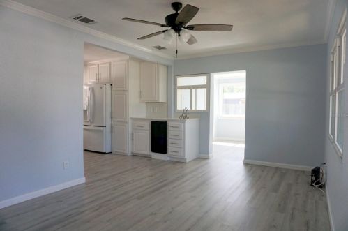 6800 80th Ave, Pinellas Park FL  33781-2015 exterior