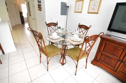 2520 Renshaw St, Kissimmee FL 34747-2109 exterior