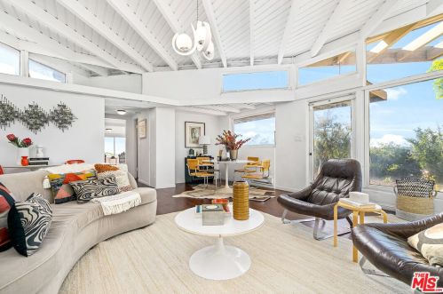 2083 Hanscom Dr, South Pasadena CA  91030-4011 exterior