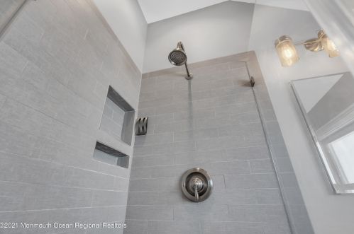 119 Pearl St, Tinton Falls NJ  07701-1522 exterior