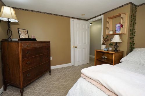 16 Beach St, Fremont NH  03044-3565 exterior