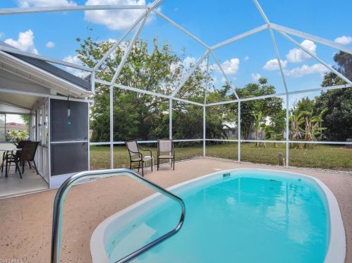 102 Stafford Pl, Lehigh Acres FL 33936-5954 exterior