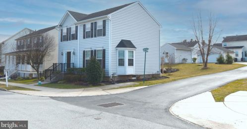317 Robinson St, Cochranville, PA 19330-9409
