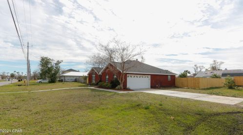 1700 Massachusetts Ave, Lynn Haven FL  32444-4114 exterior