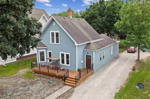 206 Main St, Chilton WI  53014-1216 exterior