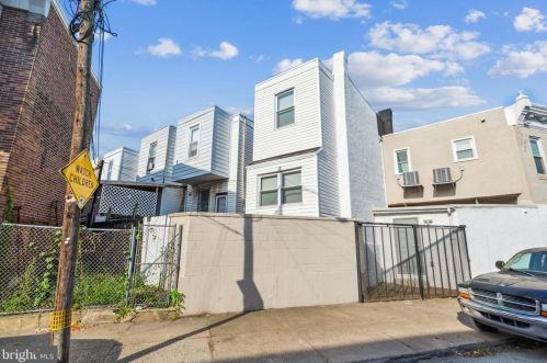 2677 Aramingo Ave, Philadelphia PA  19125-2331 exterior