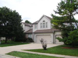7481 Whigham Ct, Dublin, OH 43016-8368