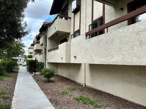 28039 Sarabande Ln, Santa Clarita, CA 91387-3056
