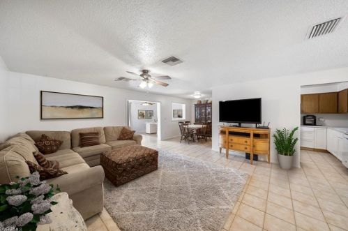 316 Robert Ave, Lehigh Acres FL 33936-4338 exterior