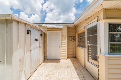 1160 Page Dr, Deltona FL  32725-6056 exterior