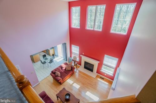 2054 Canyon Creek Rd, Gilbertsville PA  19525-7000 exterior