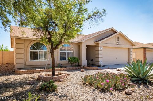 4927 Rousay Dr, San Tan Valley, AZ 85140-5055