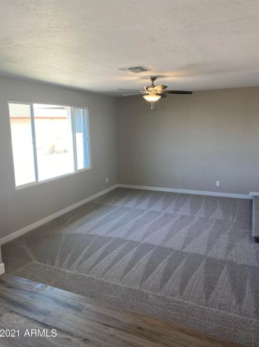 5615 Zoe Ella Way, Glendale AZ exterior