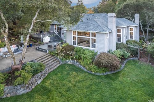 4250 Pine Ridge Dr, Santa Rosa, CA 95409-4006