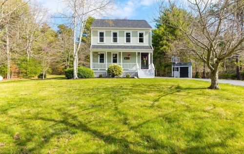 10 Priscilla Mullins Way, Carver, MA 02330-1639