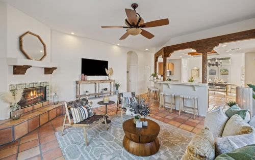 54450 Avenida Alvarado, La Quinta CA  92253-3690 exterior