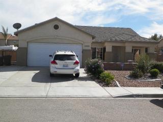 13015 Lehigh Ct, Victorville, CA 92392-7270