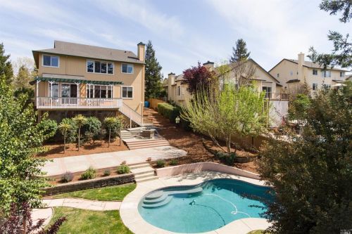 5743 Owls Nest Dr, Santa Rosa CA  95409-4350 exterior