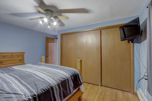 144 Phillips Ln, Lake Mills WI  53551-1511 exterior
