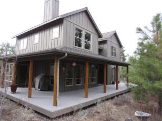 19645 Roller Coaster Ct, Bend OR  97702-3356 exterior