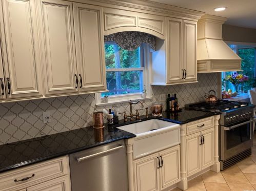 37 Kivy St, Huntington Station NY  11746-2044 exterior