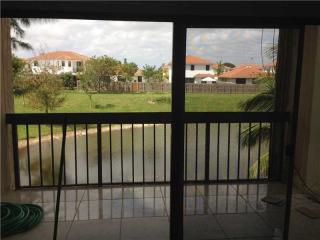 10315 9th Street Cir, Miami FL  33172-3262 exterior