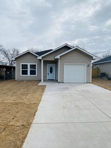 1407 Speedway St, Greenville TX  75401-2531 exterior