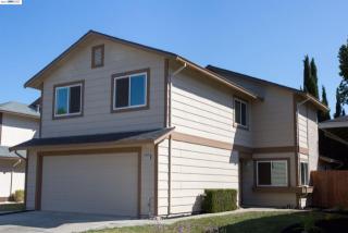 2111 Alexander Way, Pleasanton CA  94588-8308 exterior
