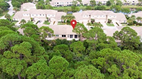 8113 Carnoustie Pl, Fort Pierce FL 34986-3316 exterior