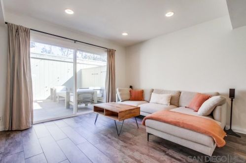 10503 Caminito Sopadilla, San Diego CA  92131-1721 exterior