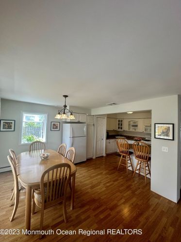 2125 Barnegat Blvd, Point Pleasant Beach NJ  08742-4933 exterior