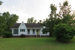 300 Arbor Dr, Greenville, NC 27858-9507