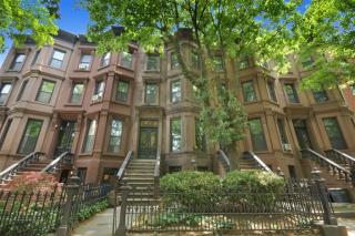 129 Clinton Ave, Brooklyn, NY 11205-2302