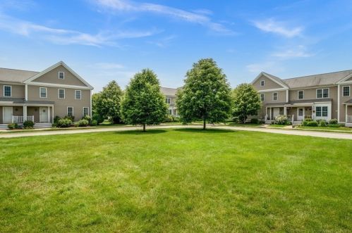 26 Cortland Dr, Stow, MA 01775-1058