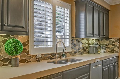 1442 Daisy Dr, Grayson CA  95363-8362 exterior