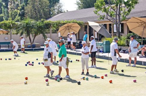 5200 Irvine Blvd, Irvine CA 92620-2013 exterior