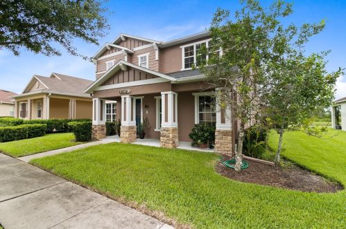 13871 Earpod Dr, Orlando, FL 32828-7388
