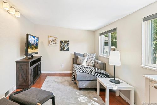 2746 Irving St, Denver CO 80211-3109 exterior