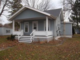 411 Main St, Lindsey, OH 43442-9771