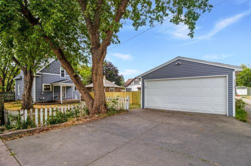 2727 Johnson St, Minneapolis MN  55418-3041 exterior